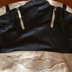 Vintage Leather Harley Davidson Jacket Vent System